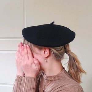 Black Beret